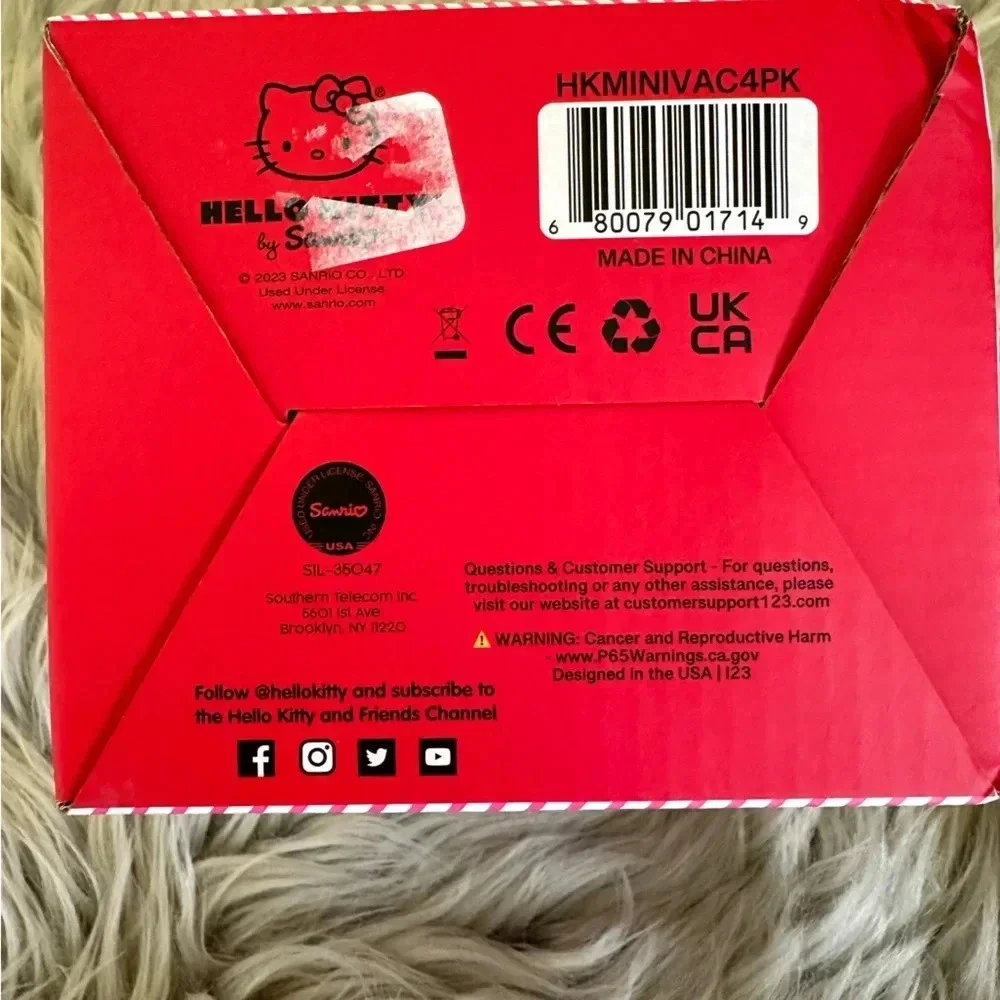 Hello Kitty vanity vacuum NWT - Picture 3 of 7